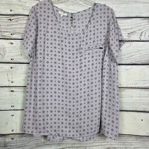 Maurices Geo Print Short Sleeve Top Size 3x Plus